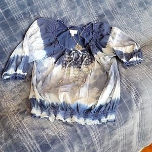 Symmetry Embroidered Size S Shirt